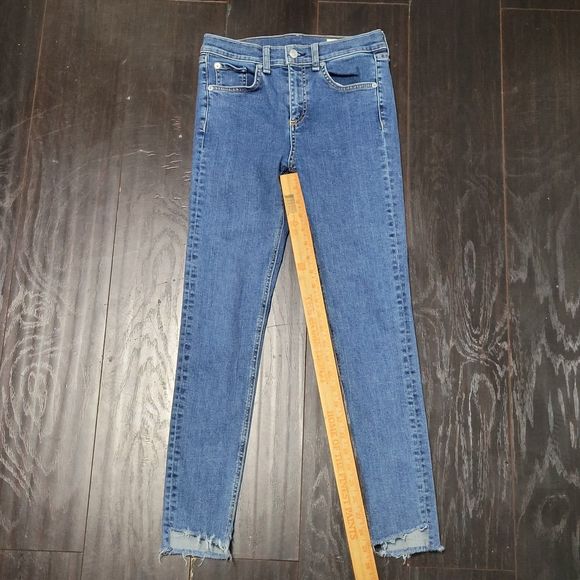 *SOLD**Rag & Bone Jeans 26 Womens Skinny Stretch Denim Med Blue Wash Raw - Picture 3 of 11
